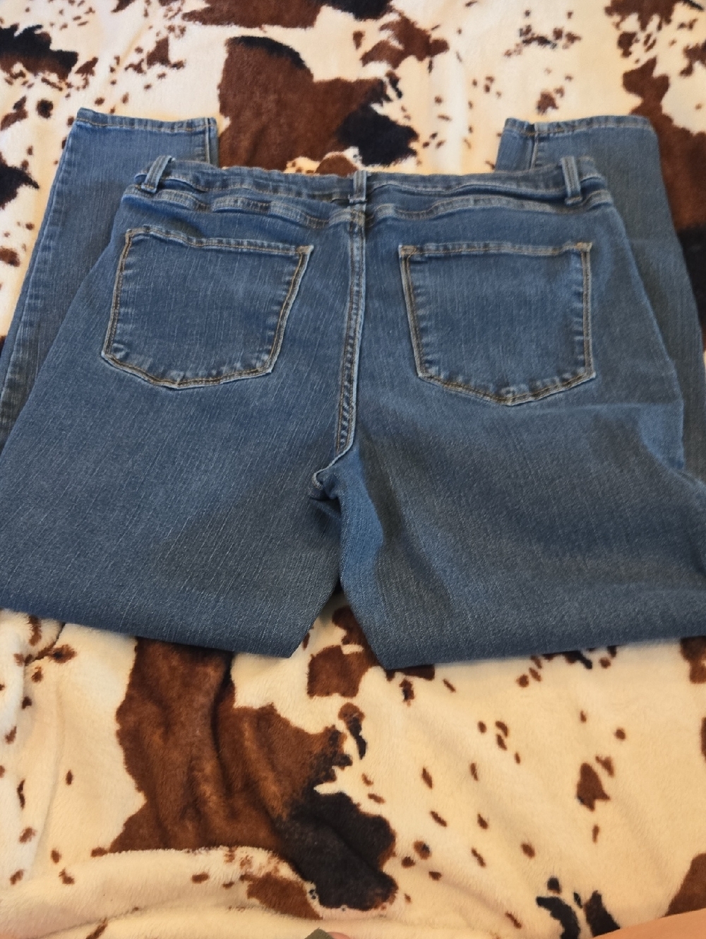 No Boundaries Women's Straight Leg Blue Jeans